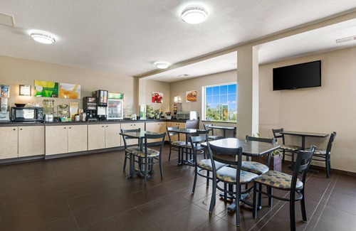 Georgetown Hotel | Quality Inn Georgetown North