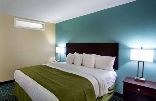Hammond Hotel | Quality Inn Hammond