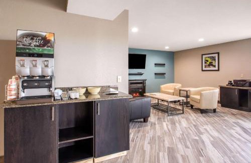 Madison Hotel | Quality Inn Madison West Near University Area