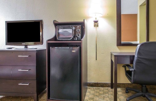 Merrillville Hotel | Quality Inn Merrillville