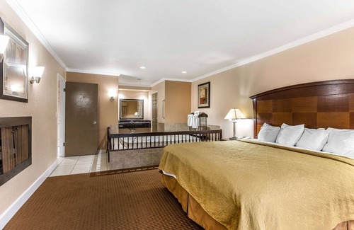San Simeon Hotel | Quality Inn near Hearst Castle