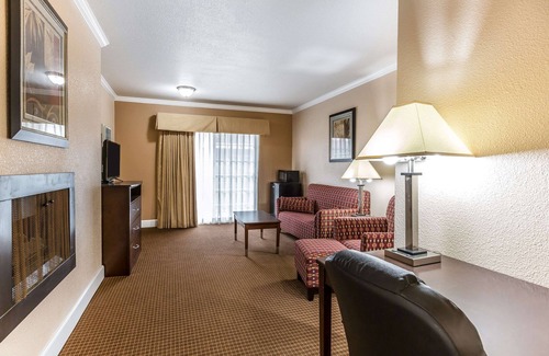 San Simeon Hotel | Quality Inn near Hearst Castle