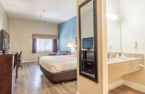 Mammoth Lakes Hotel | Quality Inn Near Mammoth Mountain Ski Resort