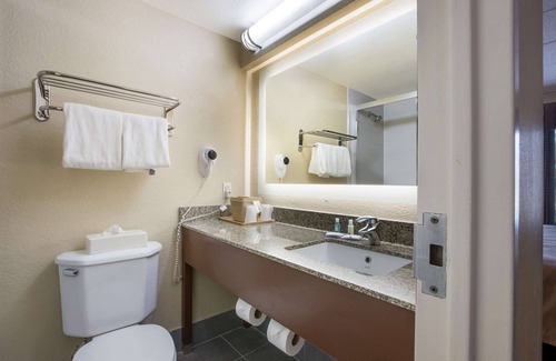 Lawrenceville Hotel | Quality Inn Near Princeton
