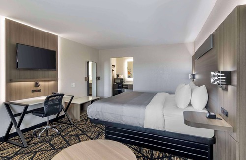 Athens Hotel | Quality Inn & Suites Athens University Area