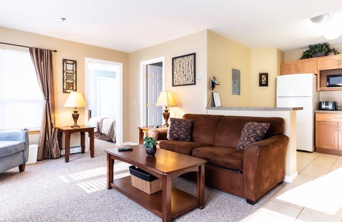 Gorham Hotel | Quality Inn & Suites Gorham Riverside