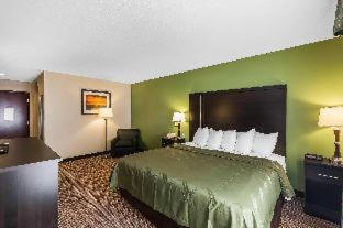 Granbury Hotel | Quality Inn & Suites - Granbury