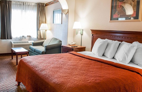 Mesilla Park Hotel | Quality Inn & Suites Las Cruces - University Area