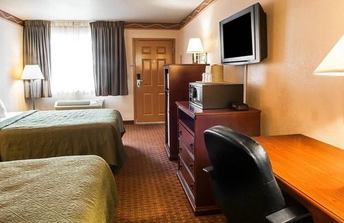 Mesilla Park Hotel | Quality Inn & Suites Las Cruces - University Area