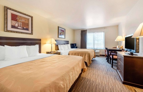 Limon Hotel | Quality Inn & Suites Limon