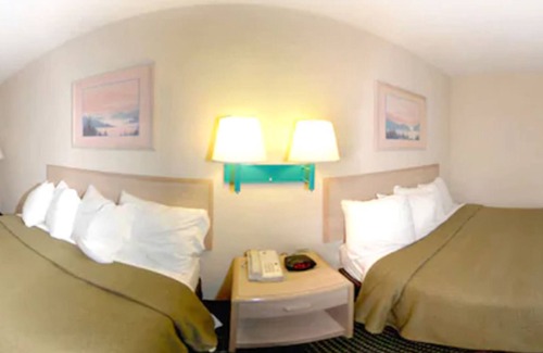 Stockbridge Hotel | Quality Inn & Suites Stockbridge Atlanta South I-75