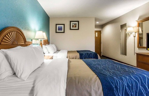 Circleville Hotel | Quality Inn & Suites