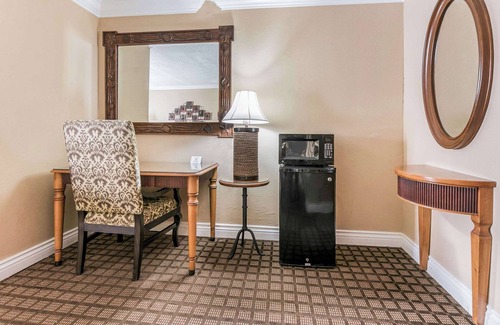 College Park Hotel | Quality Inn & Suites