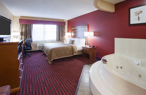 Stillwater Hotel | Quality Inn & Suites