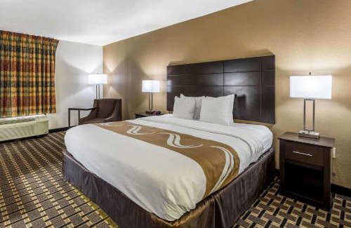 Tupelo Hotel | Quality Inn Tupelo Central