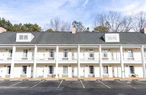 Carrollton Hotel | Quality Inn