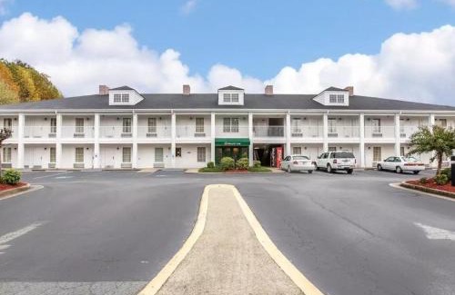 Carrollton Hotel | Quality Inn