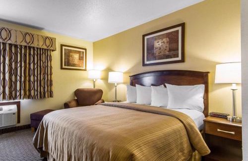 La Crosse Hotel | Quality Inn