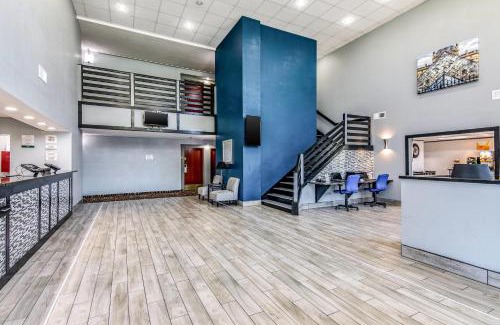 Maumelle Hotel | Quality Suites Maumelle - Little Rock NW