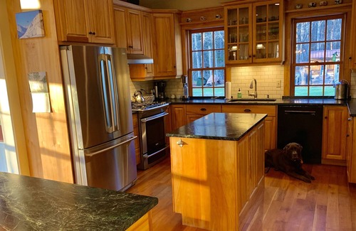 Weston House | Quality Vermont Home in the heart of Ski Country