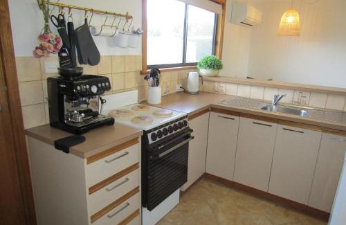 Moorowie House | Quandong Beach Shack