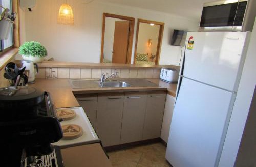 Moorowie House | Quandong Beach Shack