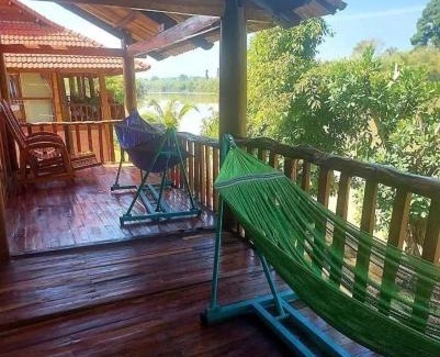 Kroun Hotel | Quang Minh River View Resort