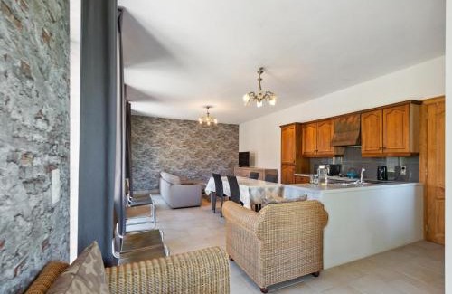 Geetbets House | Quanto A B