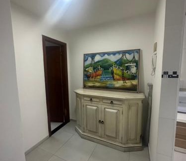 Jardim Excelsior House | Quarto Com Banheiro Próximo ao Shopping