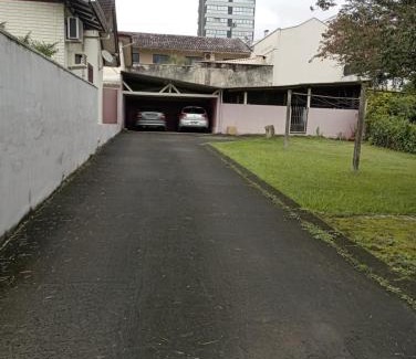 Agua Verde House | Quarto para Oktoberfest faça pré reserva e fale comigo antes