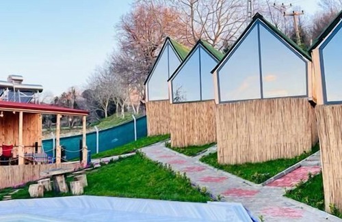 Ormanli Ski Chalet | Quattro Bungalov
