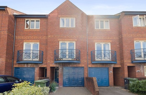 Exeter House | Quayside House