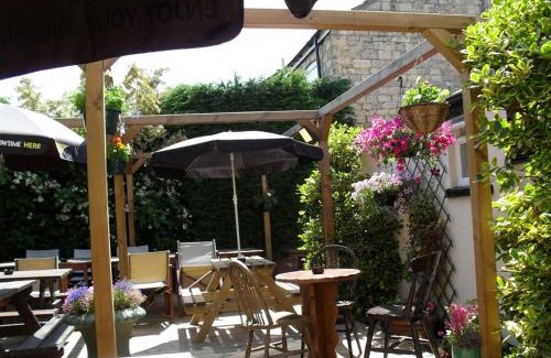 Lincoln Hotel | Queen in the West