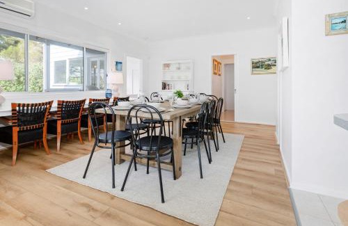 Sorrento House | Queen of Hearts Beach House