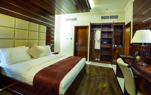 Abu Dhabi City Center Hotel | Queen Palace Hotel