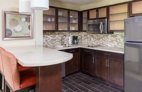 Canton Condo | Queen Suite | Free Daily Breakfast, Shared Hot Tub + Pool