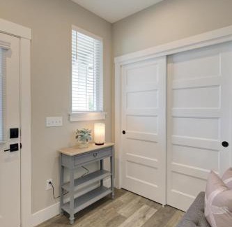 Ocean Shores House | Queen Tide Cottage