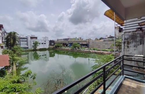 Kodungallur Apartment | Queens INN