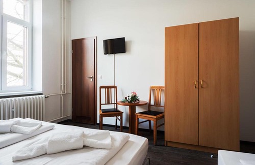 Charlottenburg Hotel | Queens Park Hotel