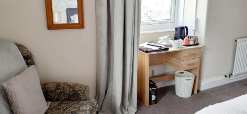 Porthmadog House | Queens Rooms