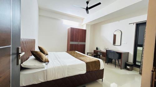 Channapatna Hotel | Queens Suite Rooms