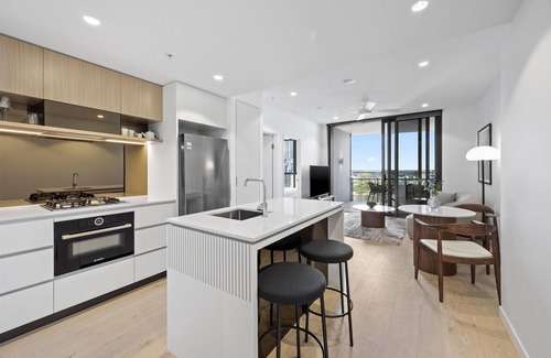 Brisbane Central Business District Apartment | Queen’s Wharf Residences Official