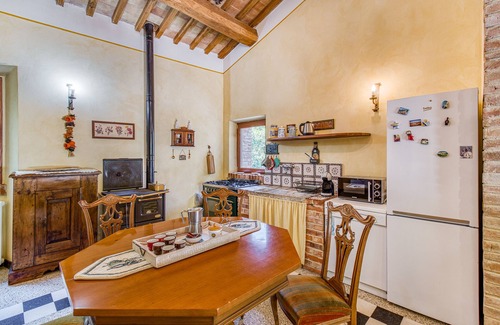 Montepulciano Apartment | Quercia 6 Apt Close By to Montepulciano