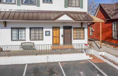 West Colorado Springs Apartment | Quest Rest - 1