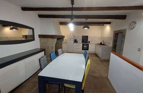 Arboras House | Quiet 3-star gite for 6 to 8 people with view, 5min from St Guilhem le désert
