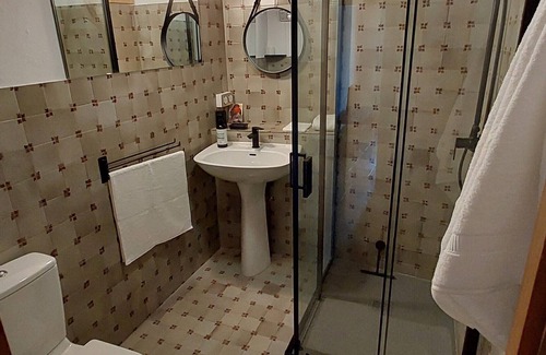 Arboras House | Quiet 3-star gite for 6 to 8 people with view, 5min from St Guilhem le désert