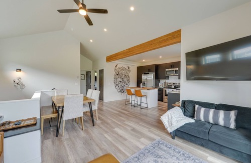 Alpine House | Quiet Alpine Hideaway w/Panoramic Mountain Views!