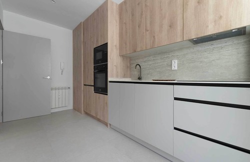Ibiza Apartment | Quiet and cozy apartment with terrace close to Retiro Park
