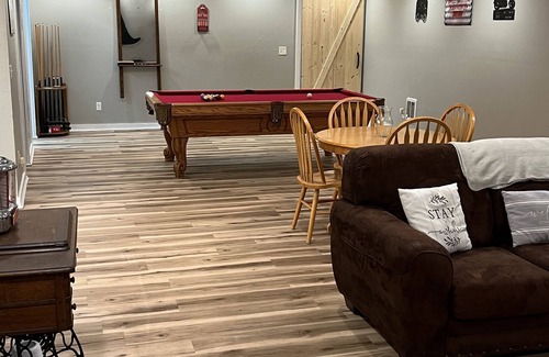 Richland House | Quiet and secluded barn home close to Ft Leonard Wood and outdoor activities!