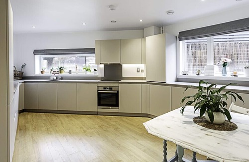 Camberwell Green House | Quiet and Spacious Four Bedroom House